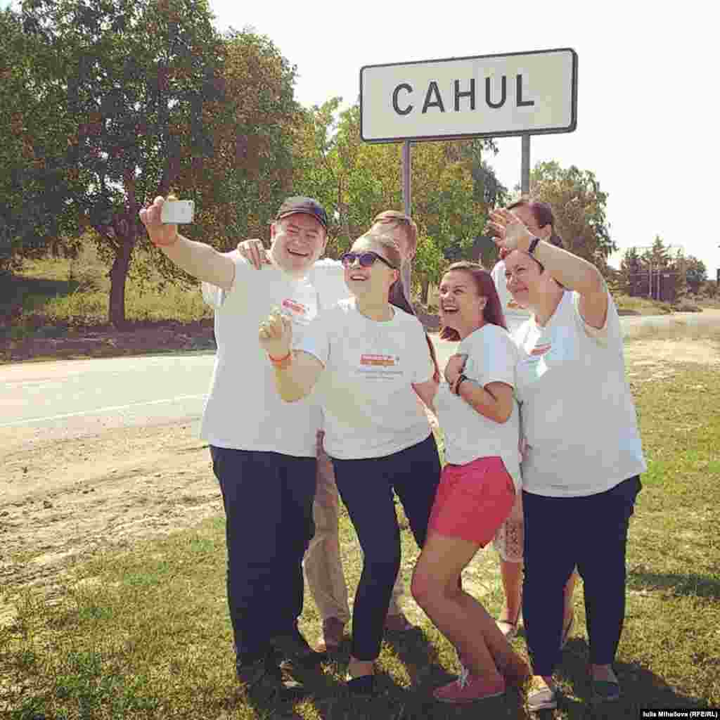 Selfie... &bdquo;Europa Liberă&rdquo; team...