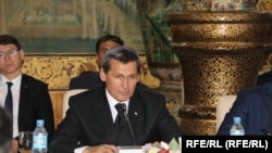 رشید مردوف وزیر خارجه ترکمنستان در جریان نشست با مقام های افغان در ولایت هرات ۱۵ جوزا ۱۴۰۰
