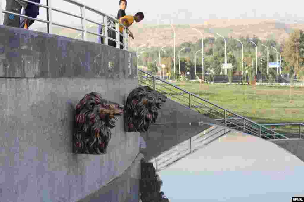 Бузургтарин тафреҳгоҳи атфол #118