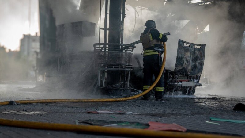 Ukraina synon gazin amerikan teksa Rusia ndërron objektivin e sulmeve