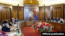 Armenia -- Prime Minister Nikol Pashinian chairs a video conference of Armenian officials and representatives of the Lebanese-based consulting firm ELARD, Yerevan, August 29, 2019.