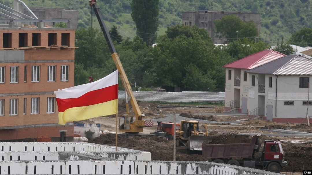 С нового года вместо программы восстановления в Цхинвале частных домов начнется строительство муниципального жилья