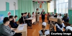 Праздник в сельской школе