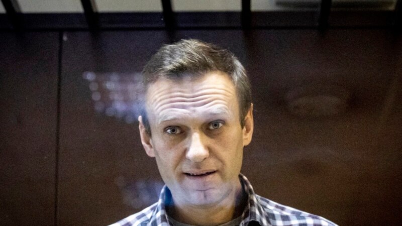 Пракурор запрасіў расейскаму апазыцыйнаму палітыку Навальнаму 20 гадоў зьняволеньня па справе аб «экстрэмізьме»