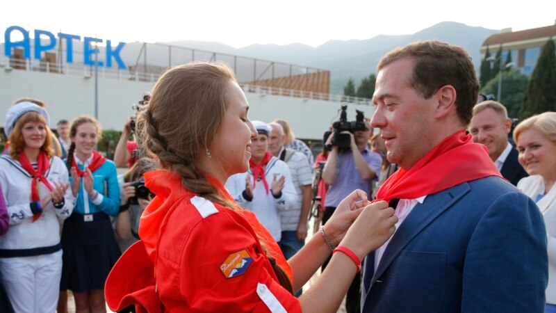 Из России: Списанный Медведев, Шойгу во главе и предвыборная пятерка 