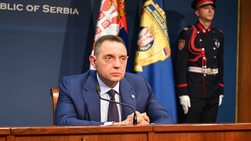Vulin: Vojska Srbije neće u NATO dok je Vučića i mene