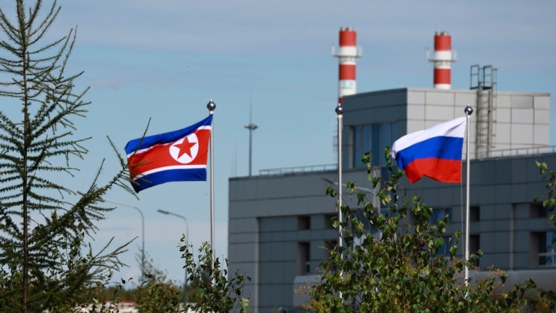 АҚШ Ресей мен Солтүстік Кореяға қару-жарақ жеткізгендерге санкция салды