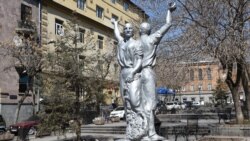Քոչարի «Ալեգորիա» վերանվանված արձանը հանգրվանեց Երևանի Մոսկովյան պուրակում