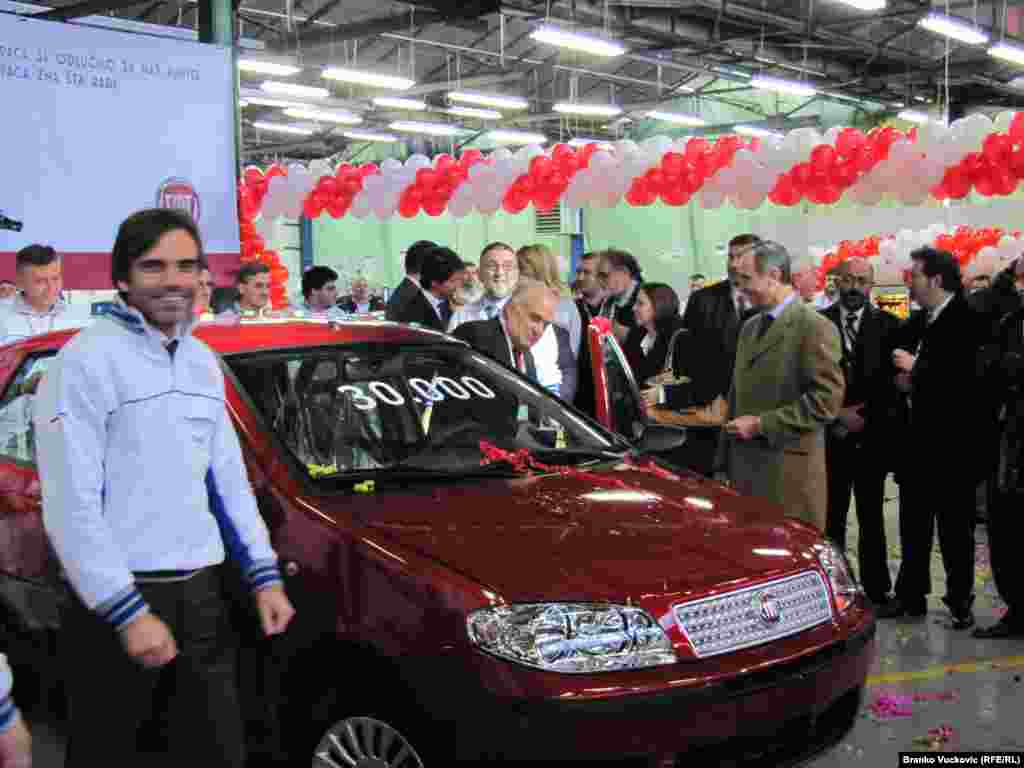 Svečano proslavljena proizvodnja 30.000 Fiata Punto. Kragujevačka fabrika, koju je kupila poznata italijanska automobilska kompanija, sada nosi ime Fiat automobili Srbija, 23.10. 2010.