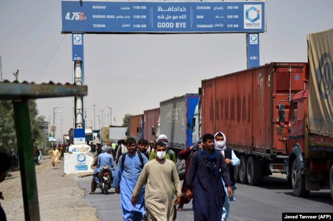 A border crossing between Iran and Afghanistan near Zaranj, capital of the southern Afghan province of Nimroz.