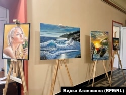 Картини от изложбата на Александър Димитров