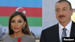 Президент Азербайджана Ильхам Алиев с женой Мехрибан.