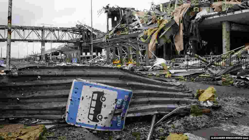 Today, this is all that remains of the airport. Over the past 10 years, the facility been reduced to rubble as it sat on, or alongside, the front line in Ukraine. &nbsp;