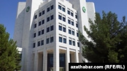  'Türkmenhowaýollarynyň' edarasy, Aşgabat 