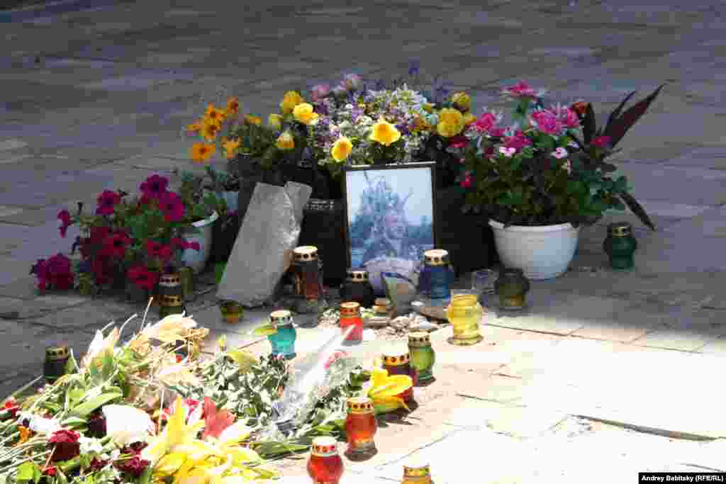 Signs of the recent violence appear amid the relative calm. A memorial to victims of recent clashes stands near the regional administration building.