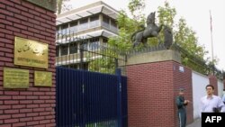سفارت بریتانیا در تهران از دو سال پیش و به دنبال حمله دانشجویان بسیجی به آن، تعطیل است.