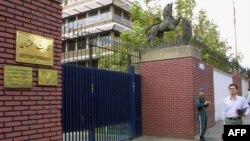 سفارت بریتانیا در تهران از دو سال پیش و به دنبال حمله دانشجویان بسیجی به آن، تعطیل است.