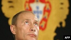 В думах о вечном. Владимир Путин на пресс-конференции с португальским коллегой