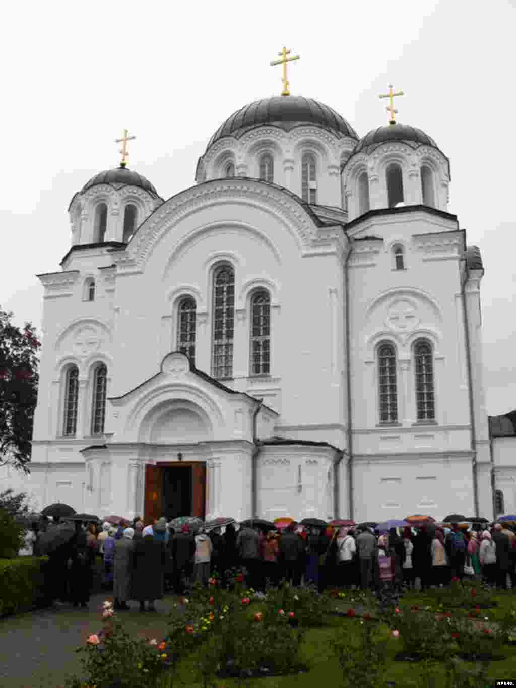 Патрыярх Маскоўскі і Ўсея Русі наведвае Полацак , фота грамадзкага рэдактара Свабоды Зьмітра Дзеджыца 