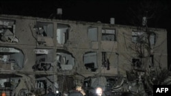 Чабуулда бир катар турак жайлар кыйраган.