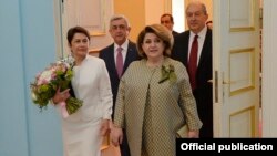 Armenia - Armenia's outgoing and incoming presidents and their wives meet in Yerevan, 9 April 2018.