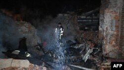 რუსეთის ჯარებმა უკრაინის ქალაქ ხარკოვის ნაწილი 13 ოქტომბერს, ღამით დაბომბეს