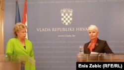 Viviane Reding i Jadranka Kosor u Zagrebu 4. ožujka 2011