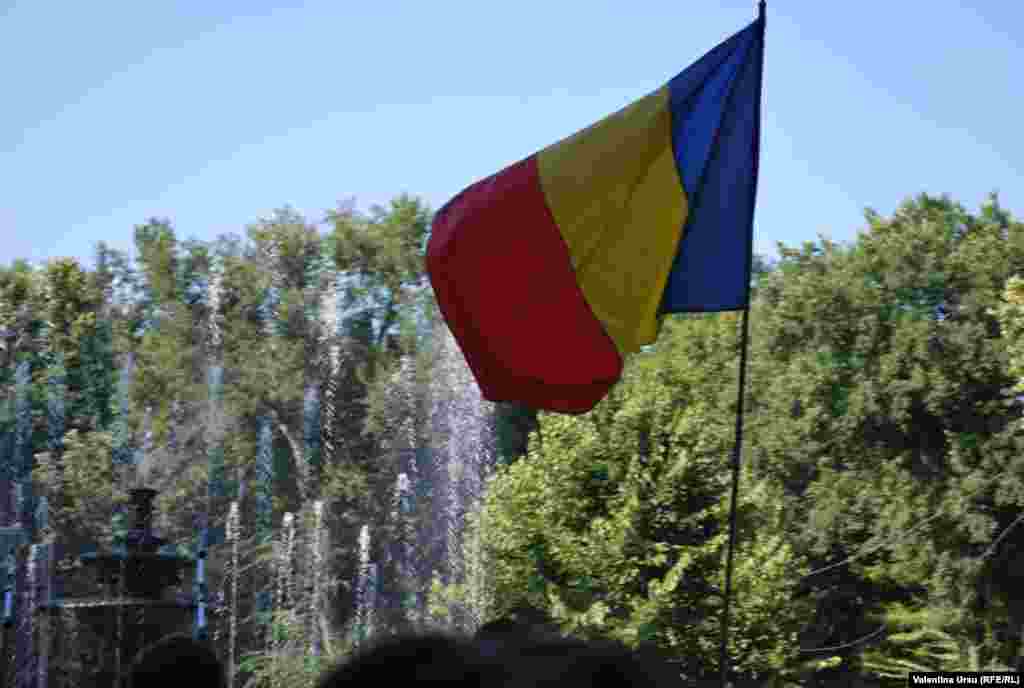 Manifestaţiile continuă pe Aleea clasicilor din parcul central