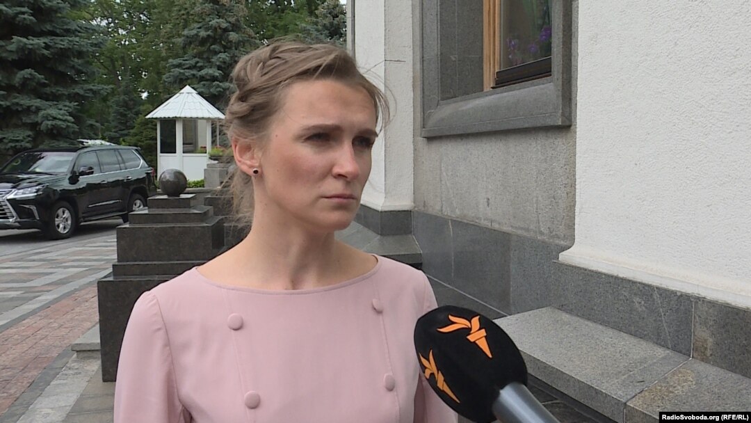 Комітет Верховної Ради України з питань національної безпеки, оборони та розвідки покличе на засідання сторони у питанні 155-ої окремої механізованої бригади «Анна Київська», каже Соломія Бобровська