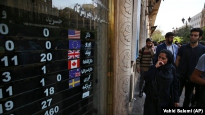 Iran Economists Warn About Forex Policy Leading To Catastrophe - 