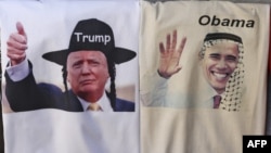 Такие футболки с изображениями Дональда Трампа и Барака Обамы отражают отношение многих израильтян к обоим политикам