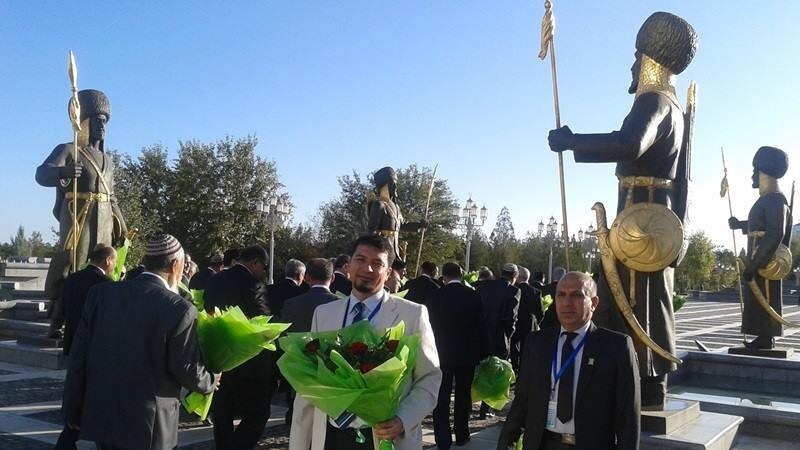 Dünýä türkmenleri Türkmenistanda ýatyrylan Hatyra gününi ýatlaýarlar
