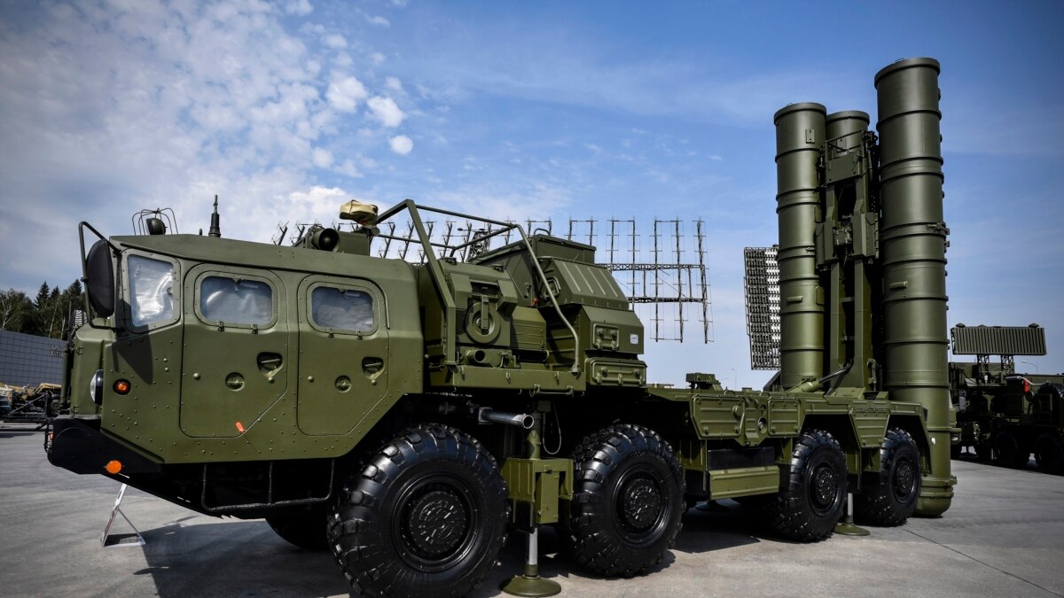 Russia Deploys Second S400 Division To Annexed Crimea