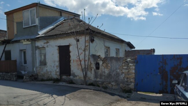 На Пластунской площади в Севастополе