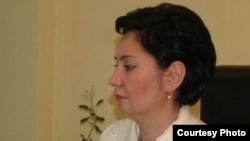 Еңбек және халықты әлеуметтік қорғау министрі Гүлшара Әбдіхалықова. Астана, 27 қаңтар 2011 жыл.