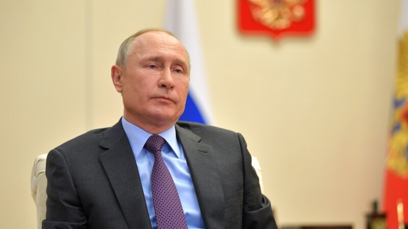 Путин подписал закон по госзакупкам в аннексированных Крыму и Севастополе