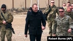 ABŞ-nyň goranmak sekretarynyň wezipesini ýerine ýetiriji Pat Şanahan (Pat Shanahan) Kabula geldi. 11-nji fewral, 2019 ý.