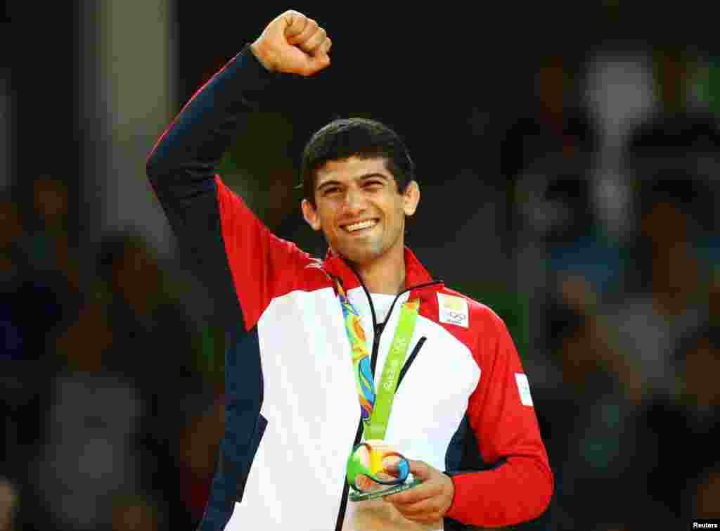 24 წლის გორელმა ძიუდოისტმა ლაშა შავდათუაშვილმა ბრინჯაოს მედალი მოიპოვა 73 კგ-მდე წონით კატეგორიაში.