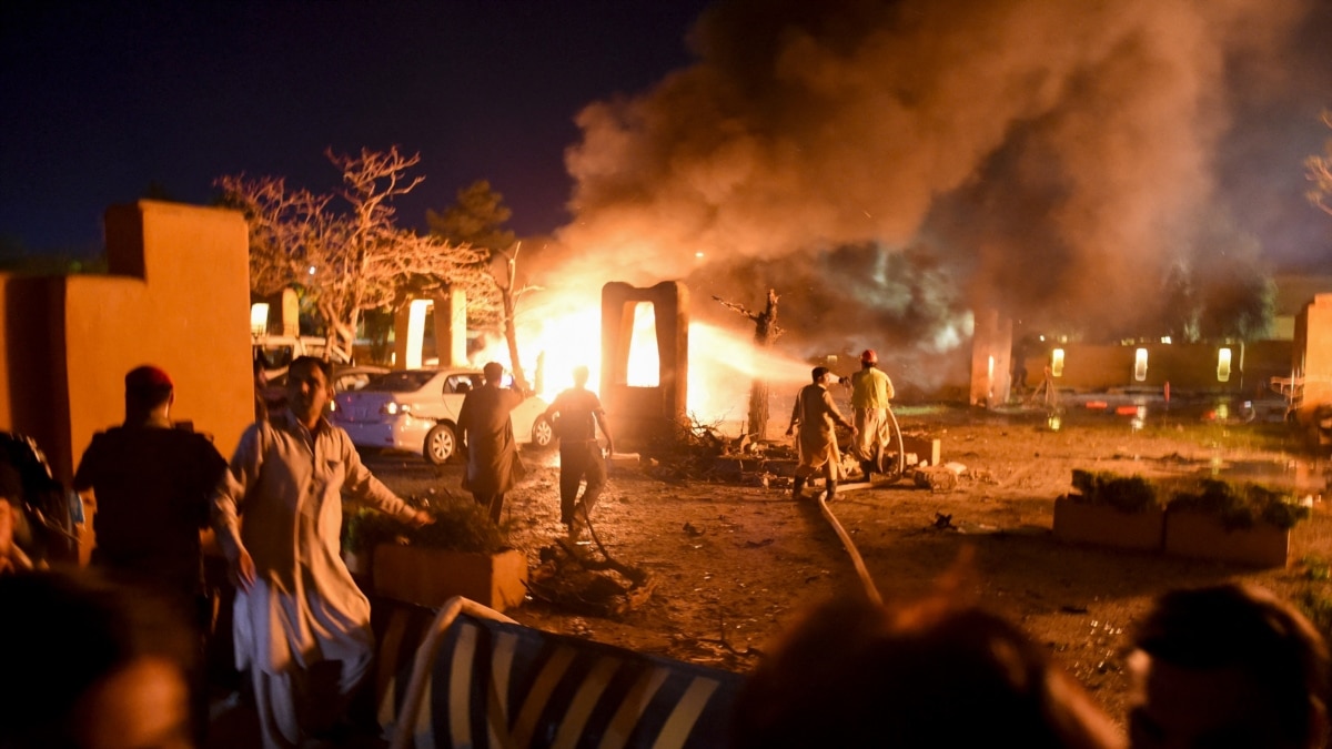 Deadly Bomb Blast At Luxury Hotel In Southwestern Pakistan