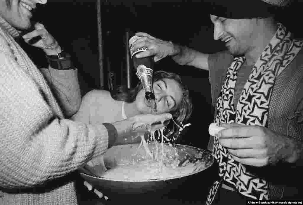 Birthday party getting started in 1988.&nbsp;