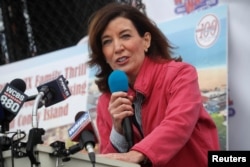 Kathy Hochul, înlocuitoarea lui Cuomo