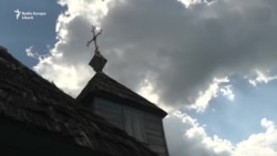 Ruine divine. Ce a rămas din bisericile de lemn din Republica Moldova