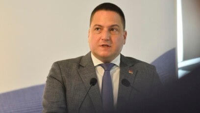 Министърът на образованието на Сърбия Бранко Ружич подаде оставка Решението