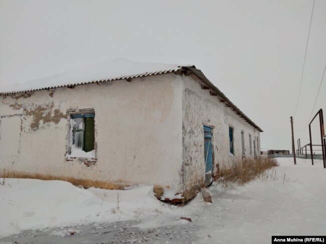 Бывший поселковый клуб
