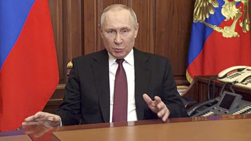 Путин подписал указ о приеме в гражданство РФ иностранцев, заключивших контракт с армией