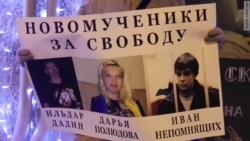 «Щотижня – нові політв’язні»: серія одиночних пікетів у Санкт-Петербурзі
