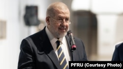 Рефат Чубаров на виставці «Про що ми говоримо, коли говоримо про Крим»