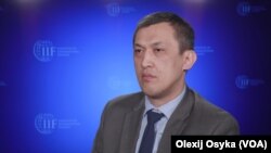 Йорбол Якшиліков, економіст з нових європейських країн Міжнародного інституту фінансів (IIF)