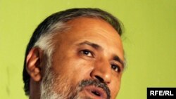 Afghanistan -- Afghan presidential candidate Mirwais Yasini, speaks during a campaign in Kabul, 17Jul2009