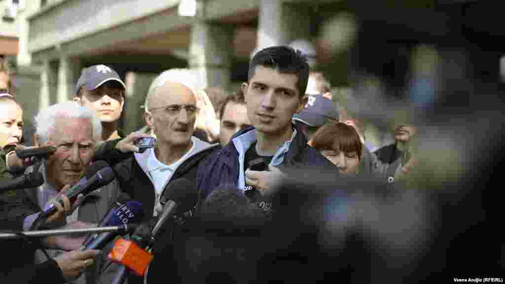 Srbija - Vođa klerofašističke organizacije "Obraz" Mladen Obradović osuđen je na 10 mjeseci zatvora zbog širenja mržnje i prijetnji ljudima homoseksualne orijentacije, Beograd, 27.03.2012. Foto: RSE / Vesna Anđić 